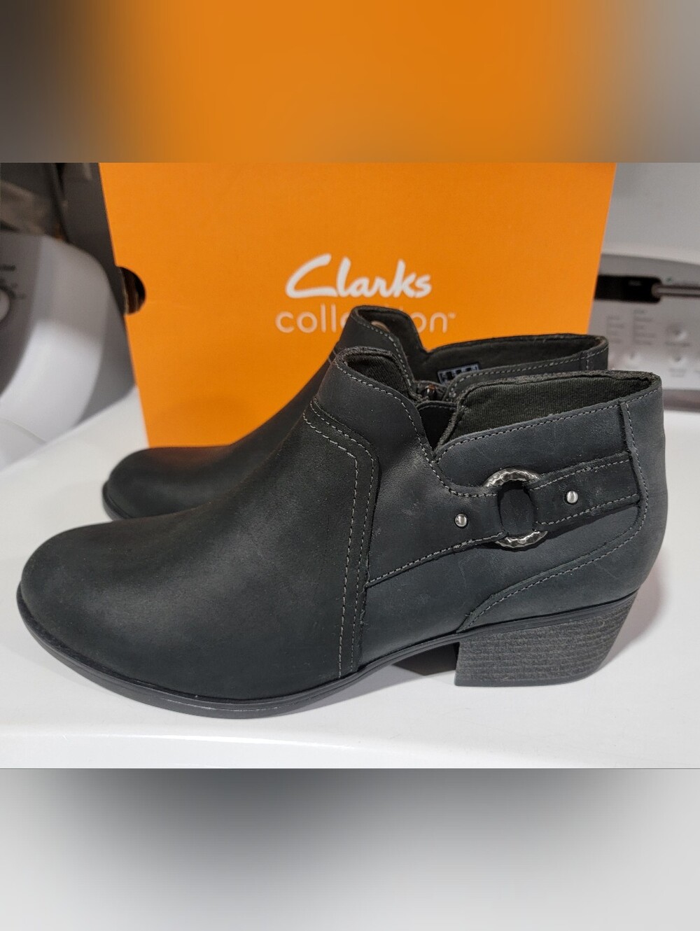 New Clarks Charlten Grace, black oily leather-women's ankle boots. Size 10